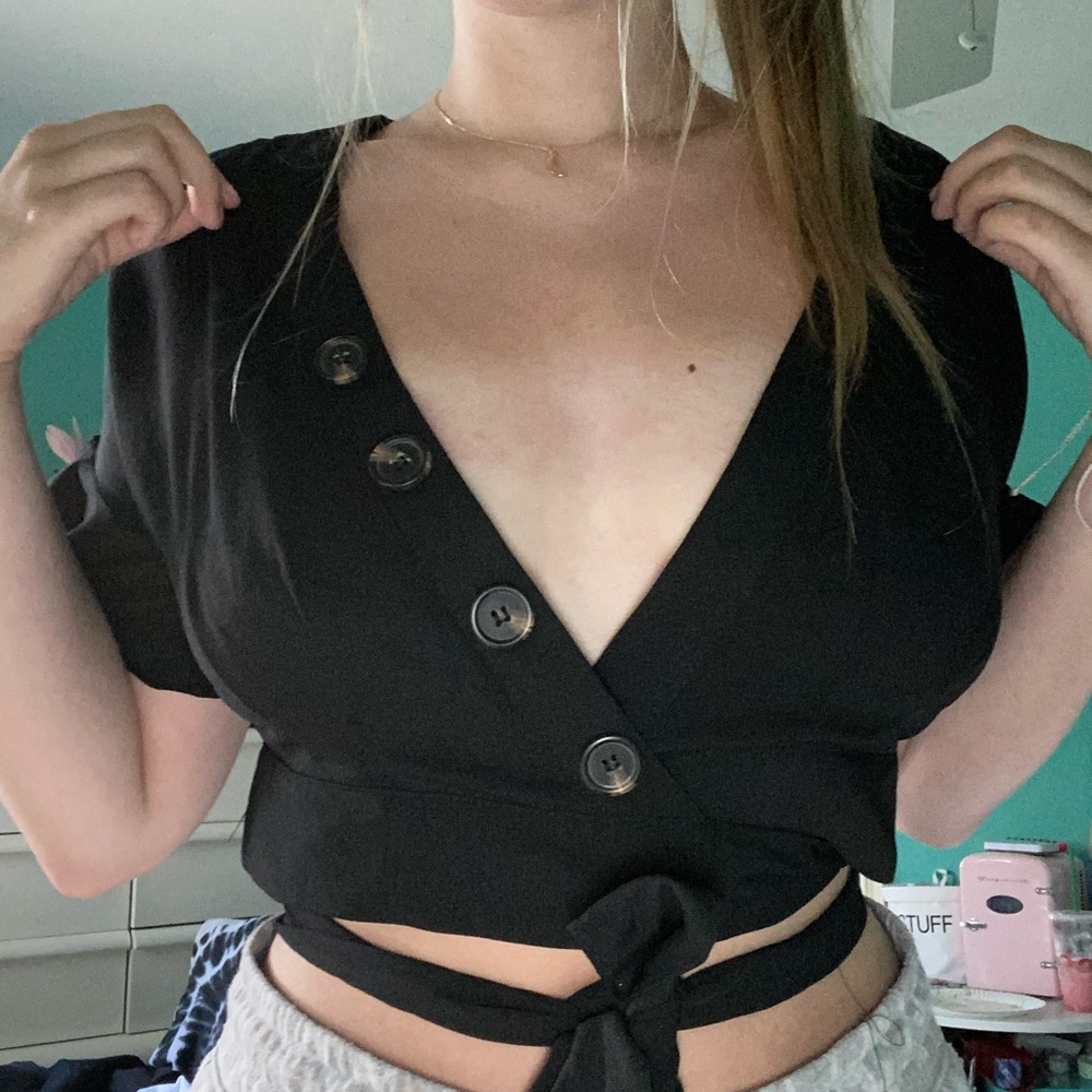 Black Wrap Tie Top